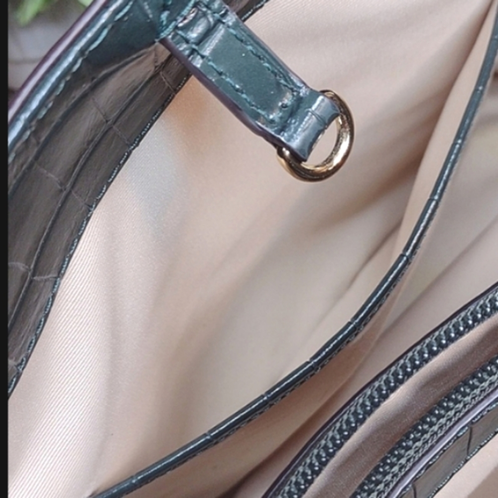 Lauren Ralph Lauren Black Croc-Embossed Patent Satchel with Crest - Picture 13 of 16